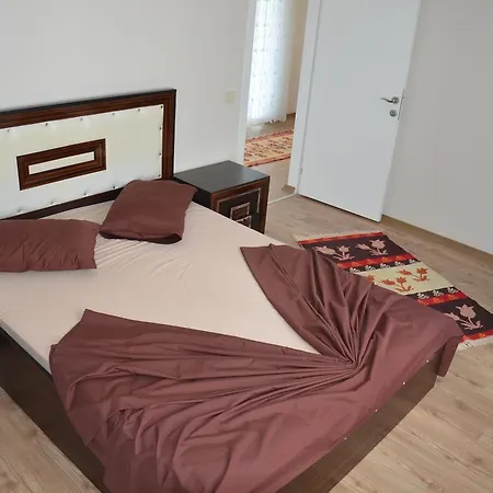 וילה Rose Garden Villas