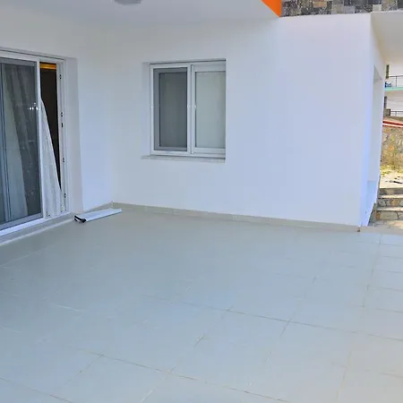 וילה Rose Garden Villas