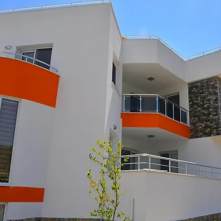 Rose Garden Villas וילה