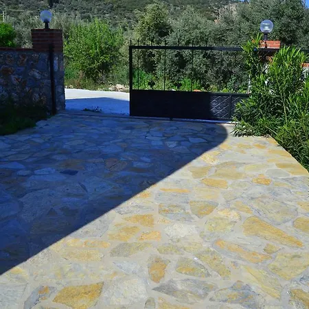 Rose Garden Villas קוסדסי